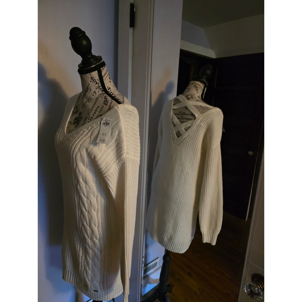 Hollister Cream Cable Knit V-Neck Sweater Dress Lattice Back Mini Small NWT‎